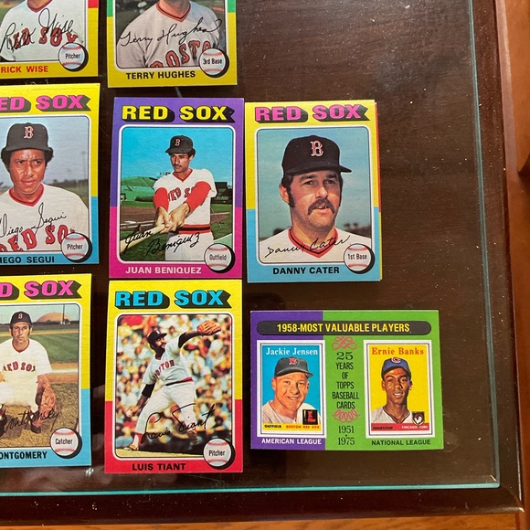 ❤️SOLD❤️1975 TOPPS MINI BOSTON RED SOX TEAM LOT 23 CARDS ERNIE BANKS LUIS TIANT - Picture 11 of 15